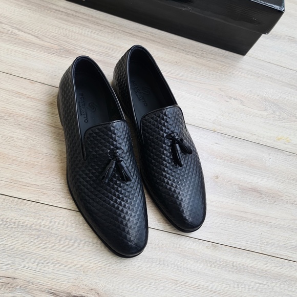 Premium Leather Spiky Men's Loafer - Picture 6 of 7